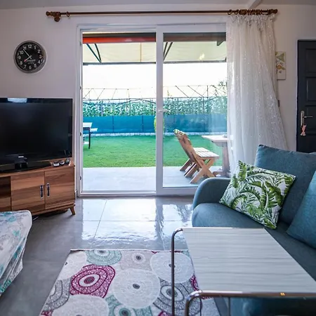 Apartmán Dreamy House With A Lovely Backyard Close To The Beach In Fethiye